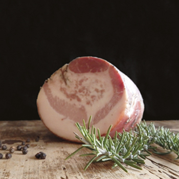 Guanciale ambieentata